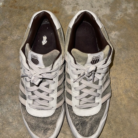 K-Swiss Men's Gray and White Sneakers - Picture 6 of 8